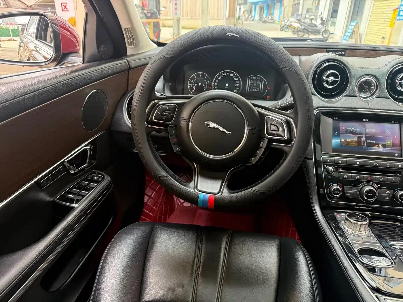 Jaguar XJ 2016 XJL 2.0T 2WD Elegant Business Edition — миниатюра 12