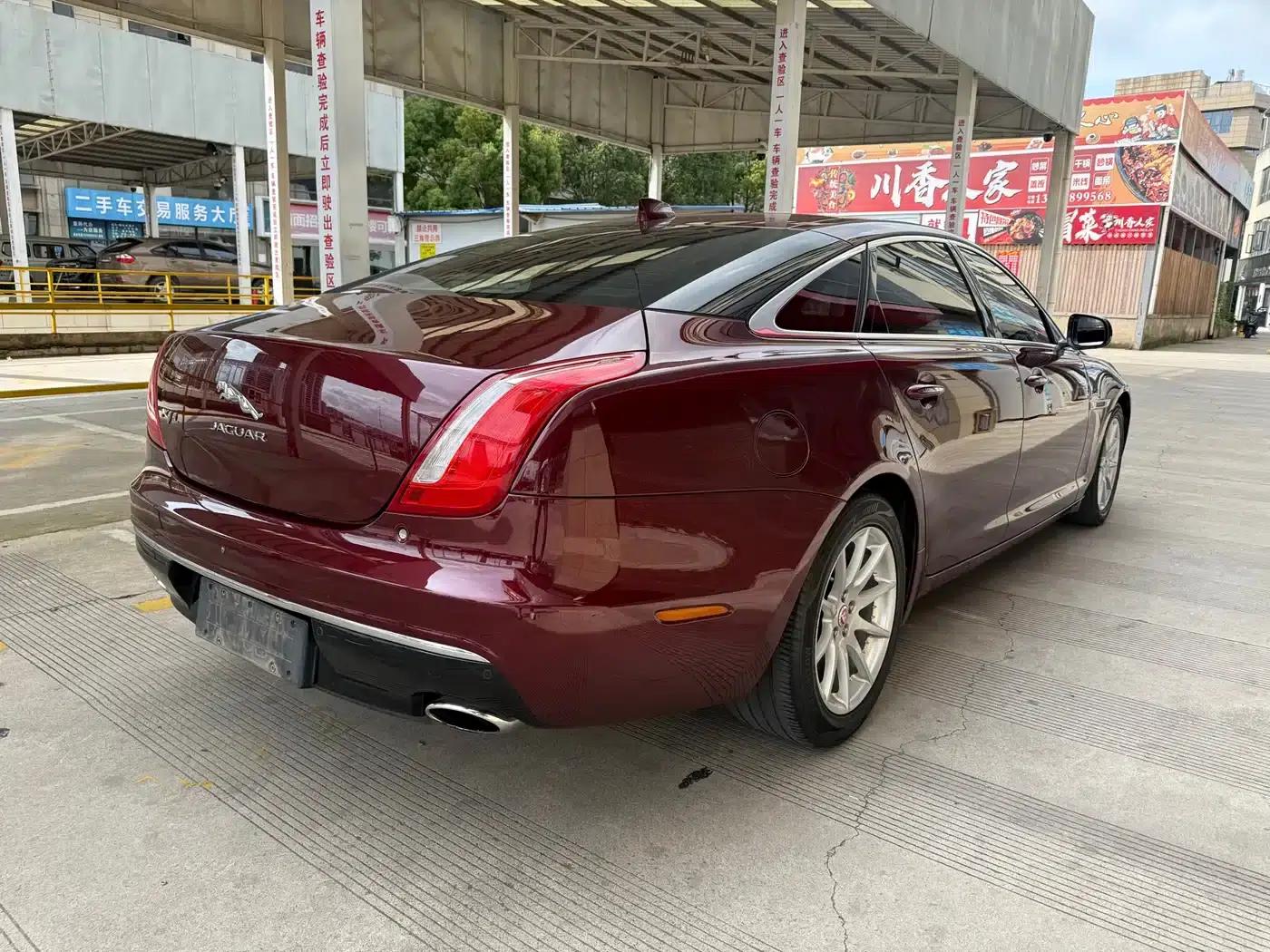 Jaguar XJ 2016 XJL 2.0T 2WD Elegant Business Edition — миниатюра 5