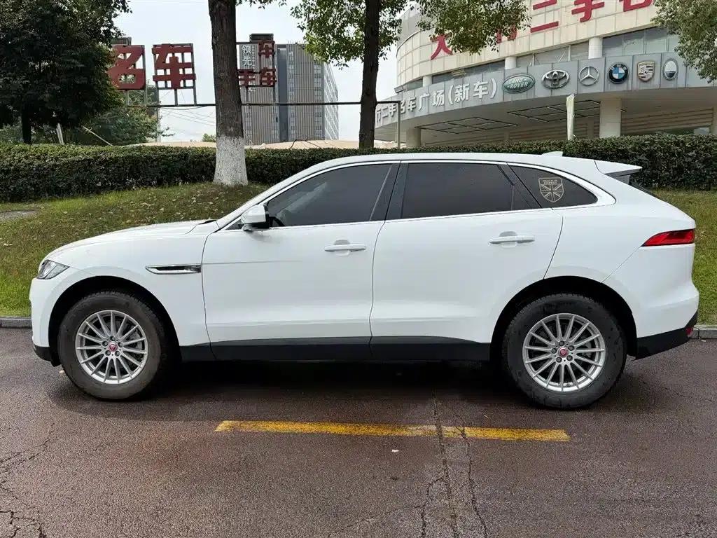 Jaguar F-PACE 2018 2.0T 2WD Urban Luxury Edition — миниатюра 3