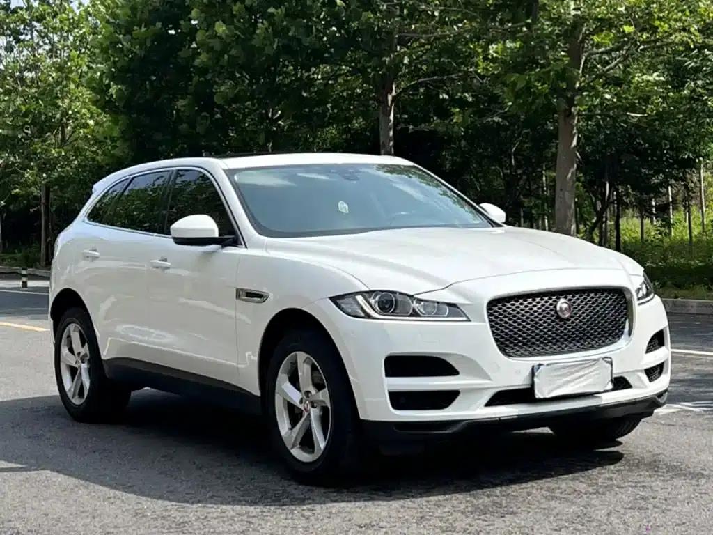 Jaguar F-PACE 2020 2.0T Urban Luxury Edition — миниатюра 3