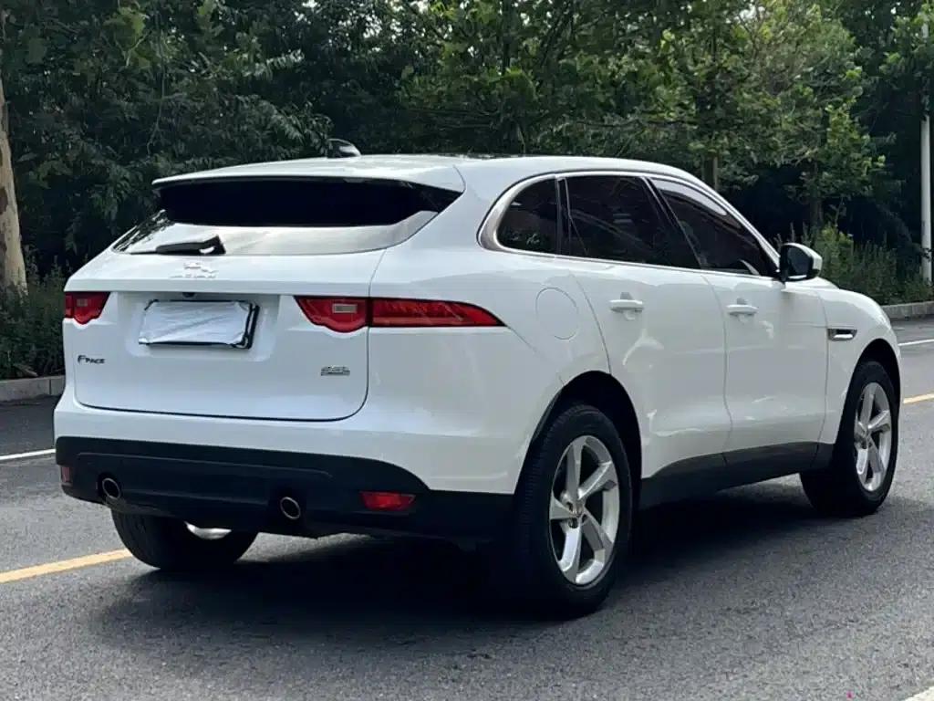 Jaguar F-PACE 2020 2.0T Urban Luxury Edition — миниатюра 6