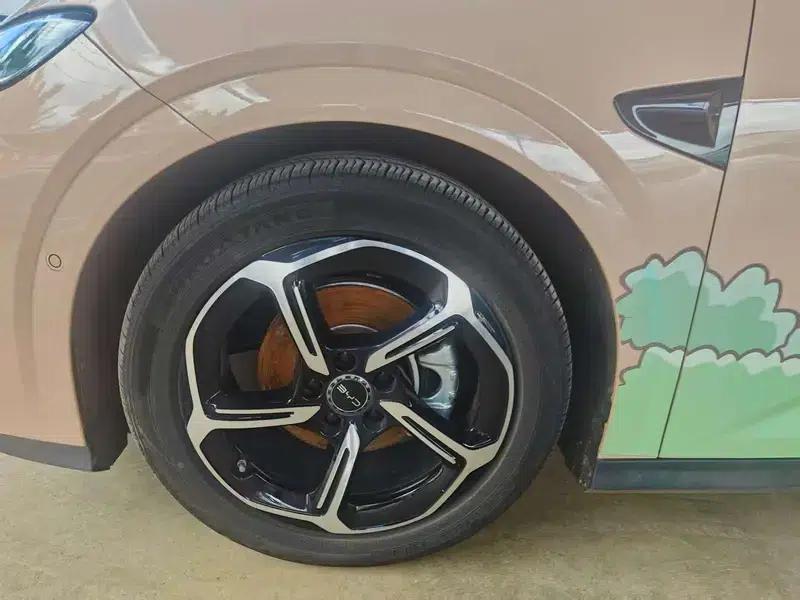 Seal 06GT 2025 605 2WD Hot Wave Edition — миниатюра 5