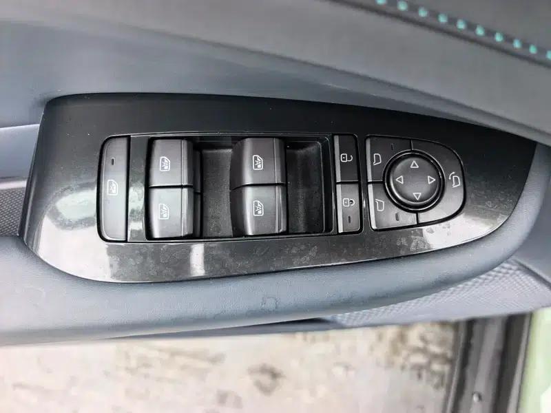 Seal 06GT 2025 Smart Driving Edition 605 2WD Hot Wave Edition — миниатюра 20