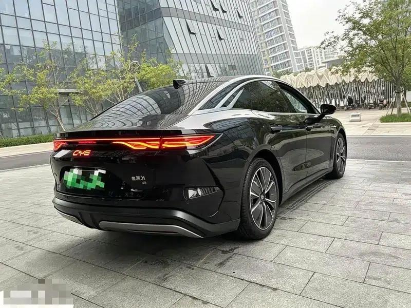 Han L EV 2025 701KM Rear-wheel Drive with LiDAR Premium Edition — миниатюра 6