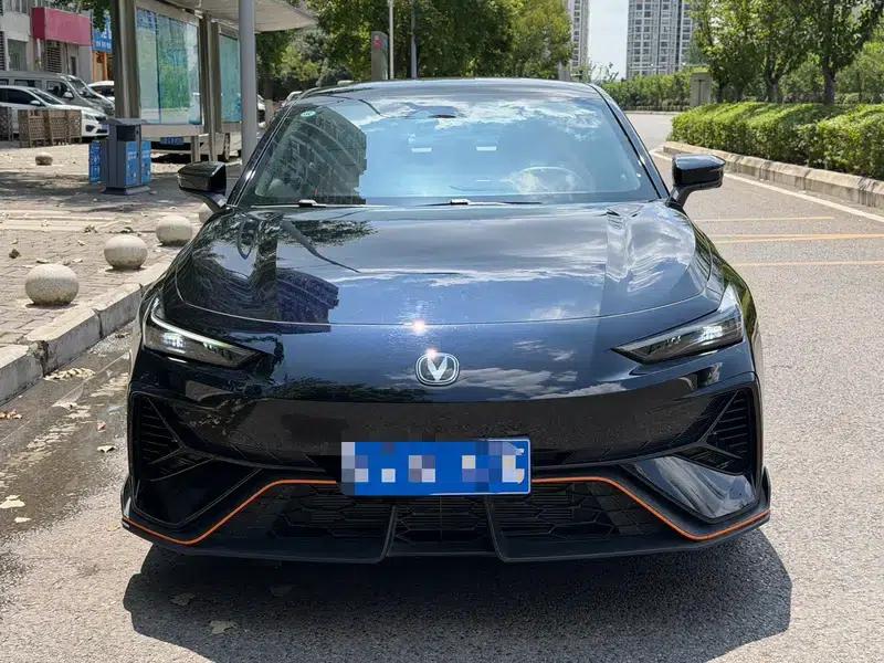 Changan UNI-V 2025 Model, Third Generation, 2.0T Sport Edition — миниатюра 2
