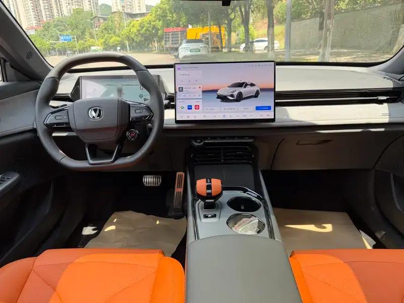 Changan UNI-V 2025 Model, Third Generation, 2.0T Sport Edition — миниатюра 8