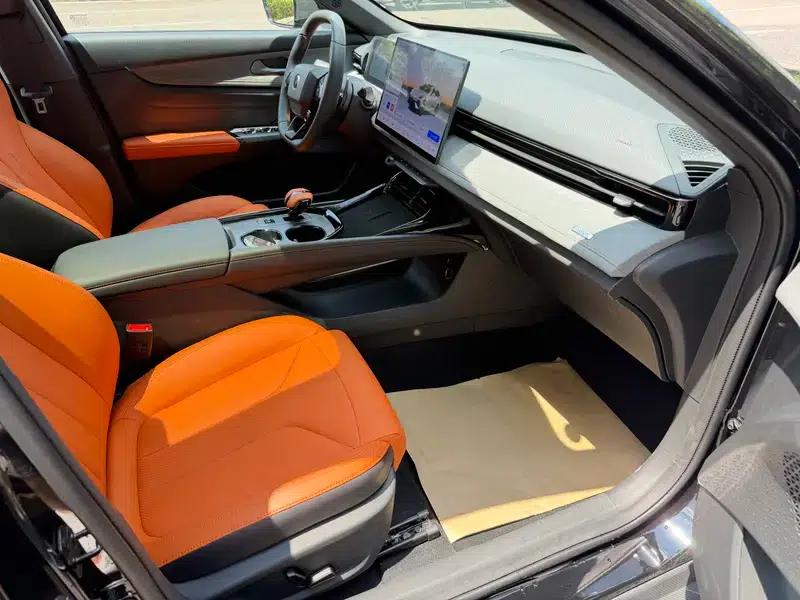 Changan UNI-V 2025 Model, Third Generation, 2.0T Sport Edition — миниатюра 9