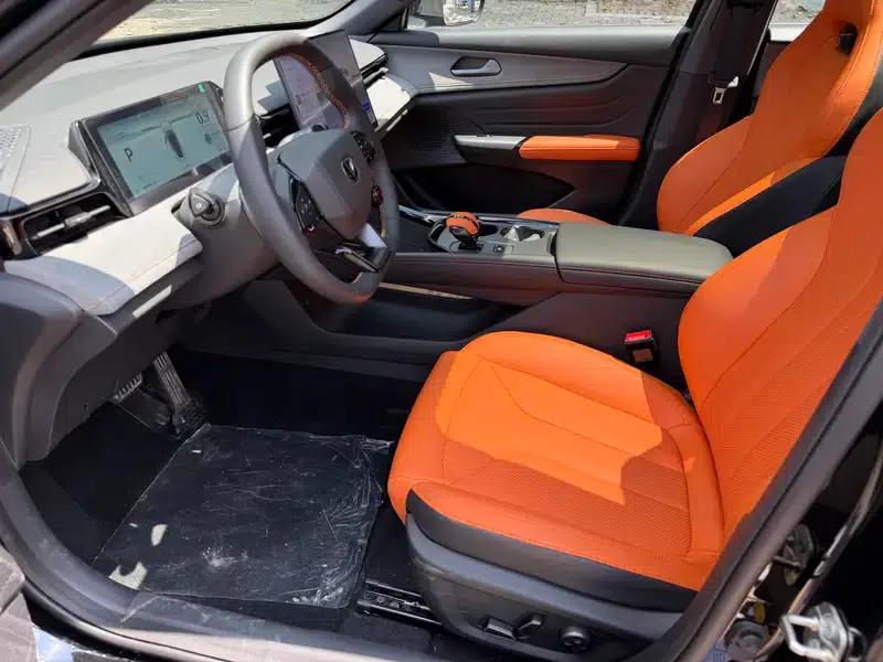 Changan UNI-V 2025 Model, Third Generation, 2.0T Sport Edition — миниатюра 10
