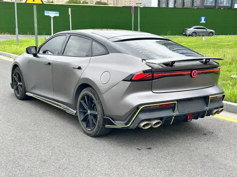 Changan UNI-V 2022 2.0T Speed Edition — миниатюра 4