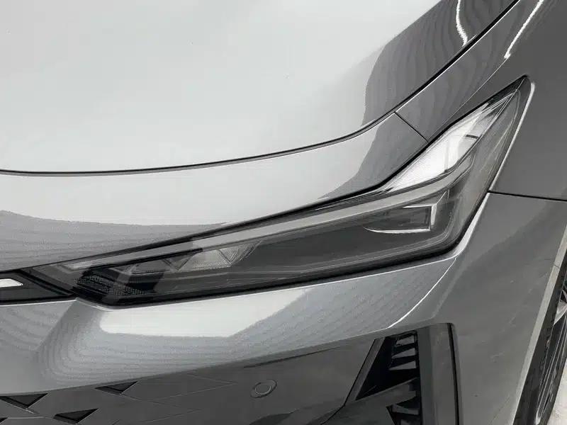 Changan UNI-V 2024 1.5T Premium Edition — миниатюра 12