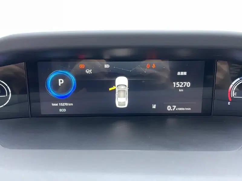 Changan UNI-V 2024 1.5T Premium Edition — миниатюра 15
