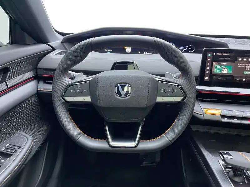 Changan UNI-V 2024 1.5T Premium Edition — миниатюра 16