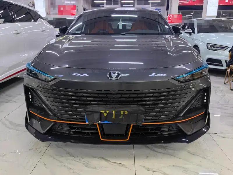 Changan UNI-V 2023 1.5T Sport Edition — миниатюра 2