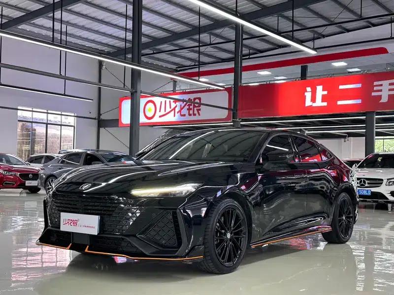 Changan UNI-V 2022 2.0T Speed Edition — миниатюра 1