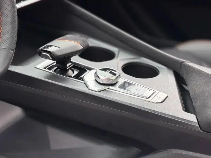Changan UNI-V 2022 1.5T Sport Edition — миниатюра 15