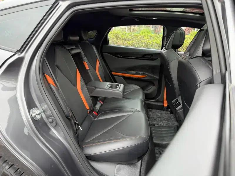Changan UNI-V 2022 1.5T Sport Edition — миниатюра 25