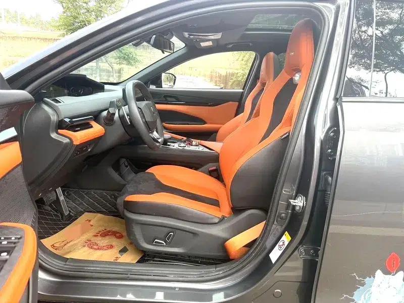 Changan UNI-V 2023 1.5T Sport Edition — миниатюра 8
