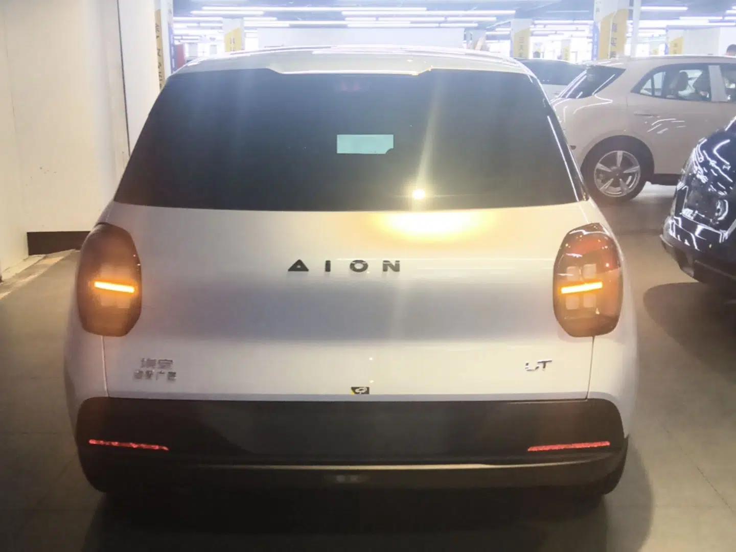 AION UT 2025 330 Starlight Edition — миниатюра 5