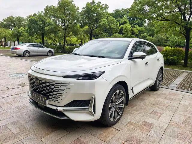 Changan UNI-K 2021 2.0T Premium Edition