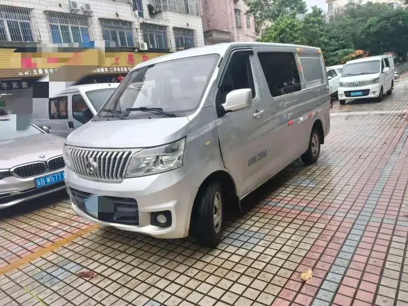 Ruixing M80 2019 Model 1.5L Basic 4-Seat Single Oven Air Conditioning National VI Flat Top Rear Hatchback DAM15KR — миниатюра 1
