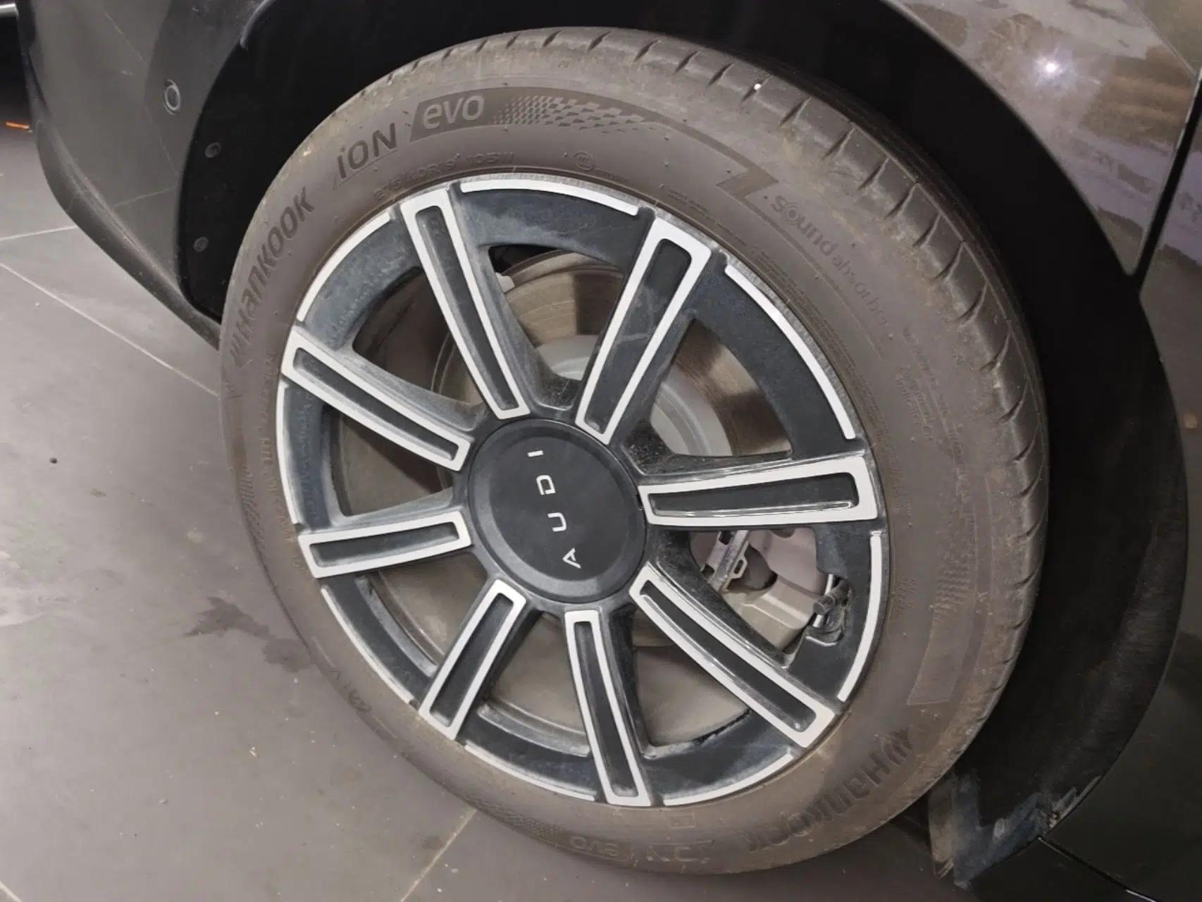 Audi E5 Sportback 2026 Pioneer Quattro Model — миниатюра 11