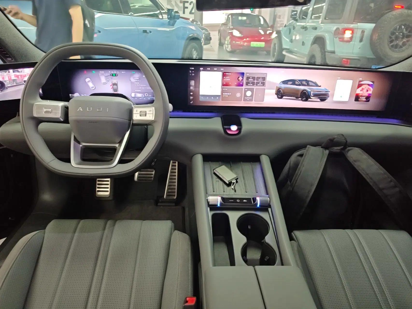 Audi E5 Sportback 2026 Pioneer Quattro Model — миниатюра 12