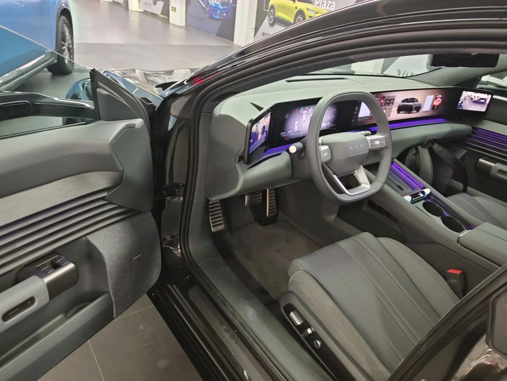 Audi E5 Sportback 2026 Pioneer Quattro Model — миниатюра 18