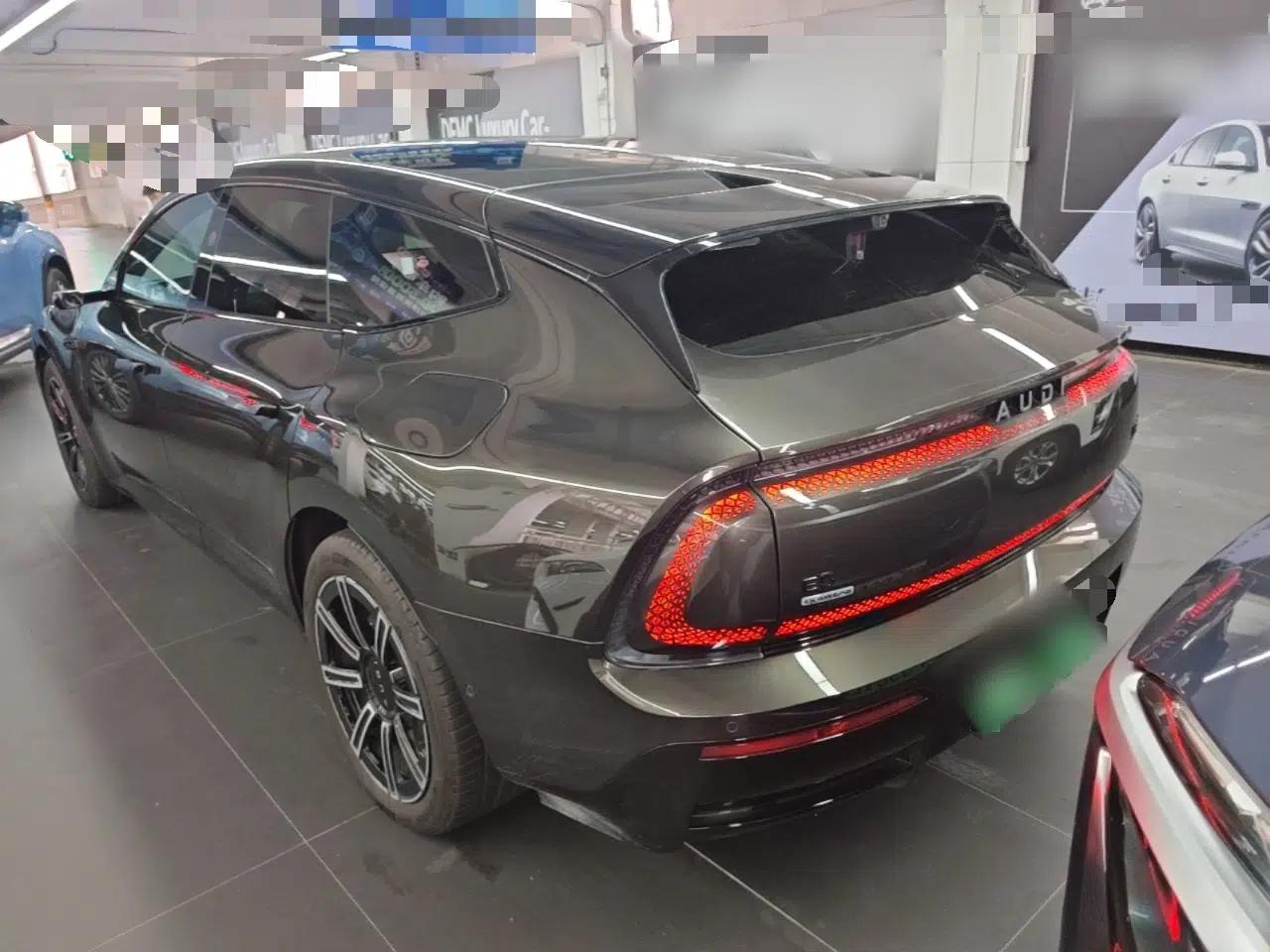 Audi E5 Sportback 2026 Pioneer Quattro Model — миниатюра 4