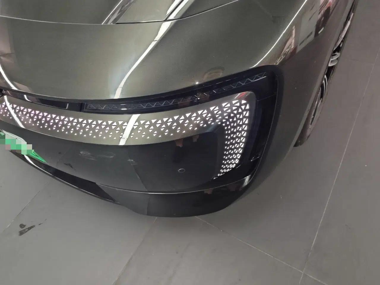 Audi E5 Sportback 2026 Pioneer Quattro Model — миниатюра 8