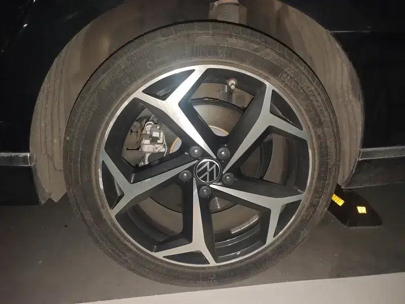 Volkswagen Magotan 2023 2 Millionth Unit Commemorative Edition 330TSI DSG Luxury — миниатюра 20