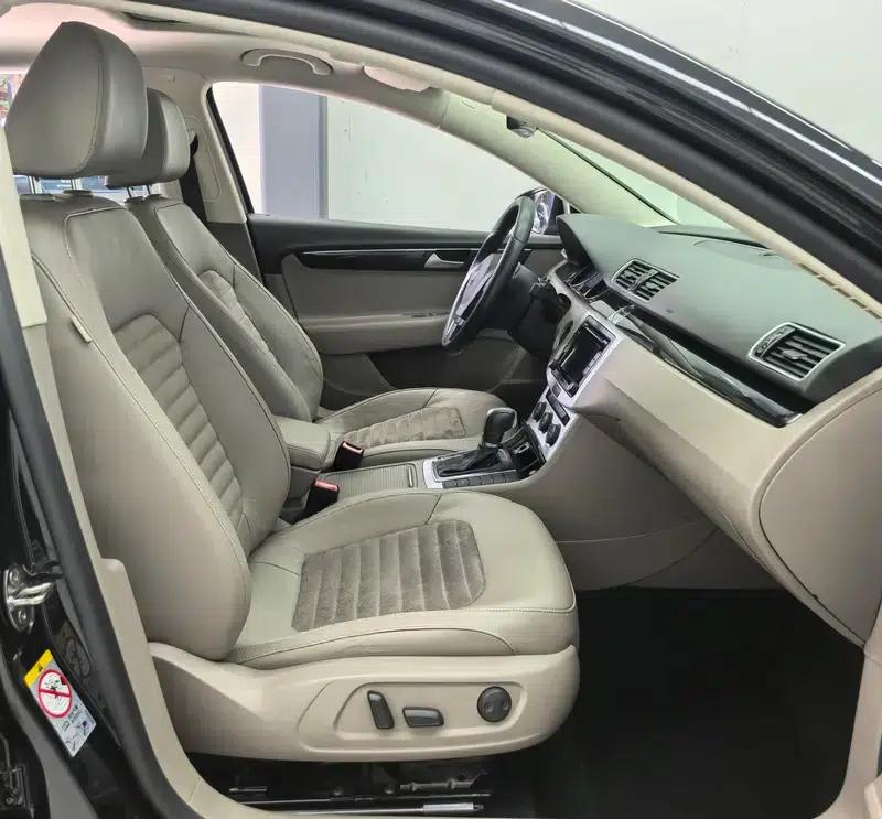 2015 Volkswagen Passat 1.8TSI Leading Edition — миниатюра 14