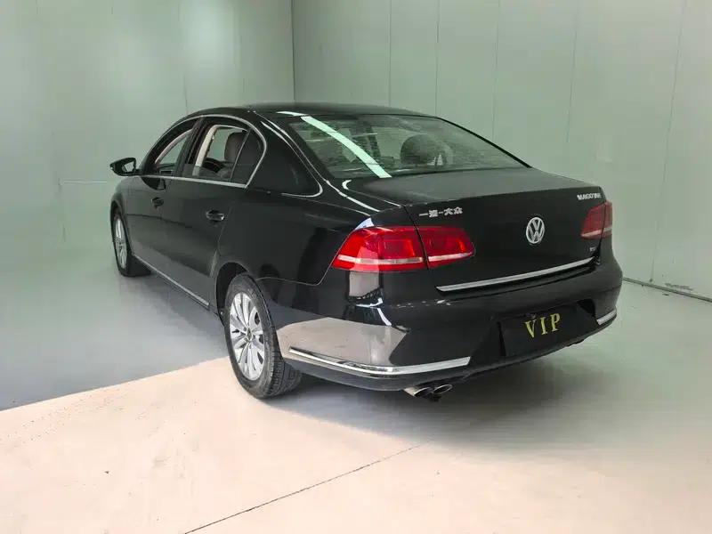 2015 Volkswagen Passat 1.8TSI Leading Edition — миниатюра 5