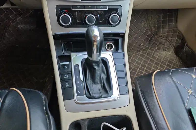 2012 Volkswagen Passat 1.8TSI Comfort — миниатюра 16