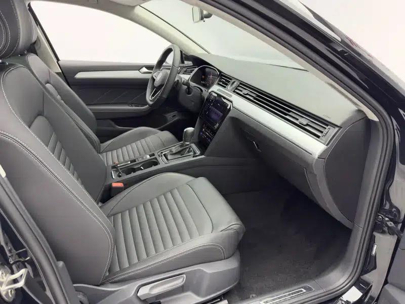 Volkswagen Magotan 2023 2 Millionth Unit Commemorative Edition 280TSI DSG Comfort Model — миниатюра 7