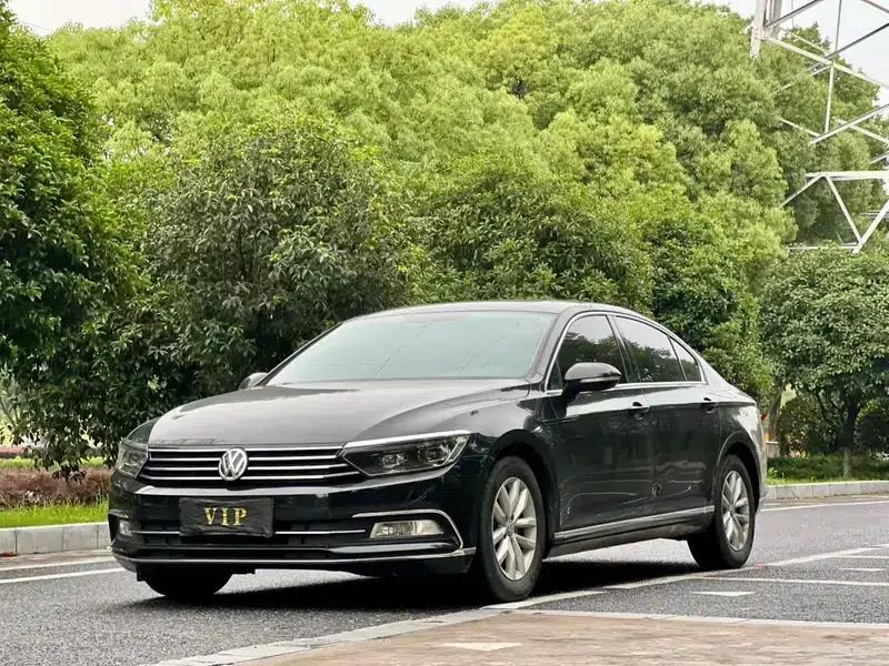 2019 Volkswagen Magotan 280TSI DSG Comfort Model (National V Emission Standard) — миниатюра 1