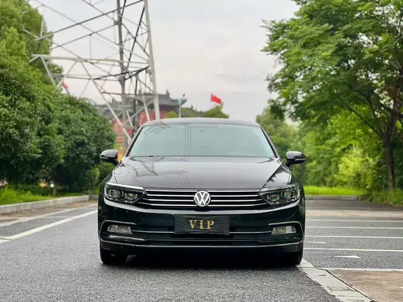 2019 Volkswagen Magotan 280TSI DSG Comfort Model (National V Emission Standard) — миниатюра 2