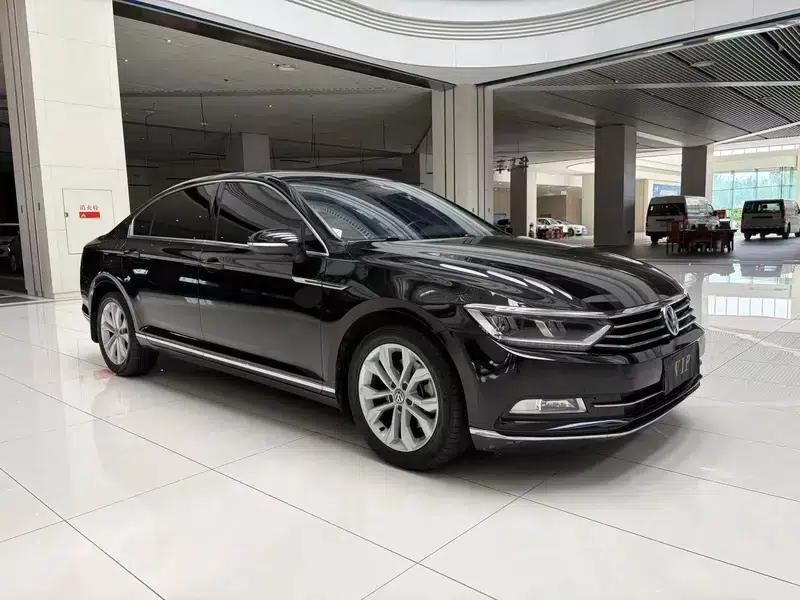 2019 Volkswagen Magotan 330TSI DSG Luxury Edition (National V Emission Standard) — миниатюра 3