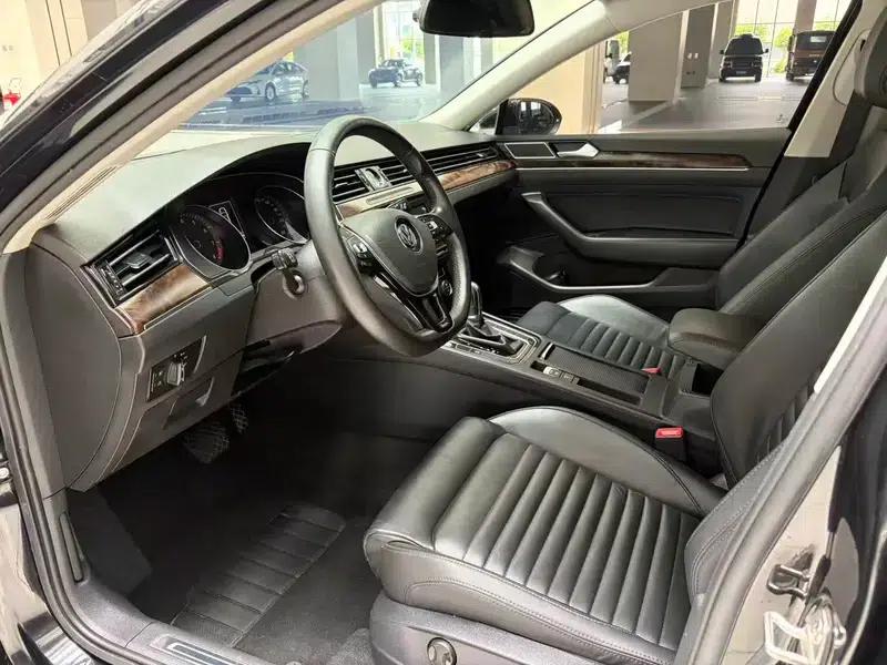 2019 Volkswagen Magotan 330TSI DSG Luxury Edition (National V Emission Standard) — миниатюра 8
