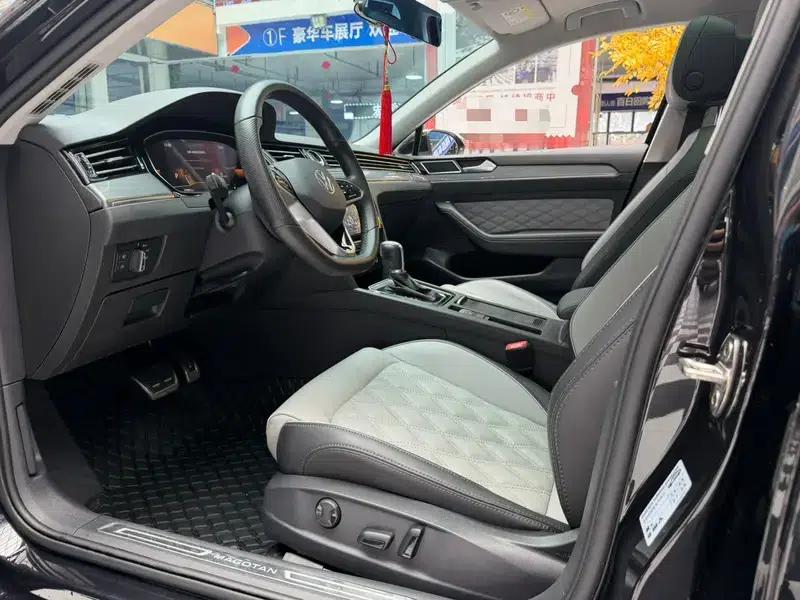 Magotan 2023 2 Millionth Unit Commemorative Edition 280TSI DSG Leading Model — миниатюра 17