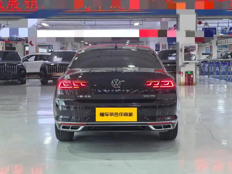 2024 Volkswagen Magotan 330TSI DSG Luxury Edition (2 Million Units Limited Edition) — миниатюра 5