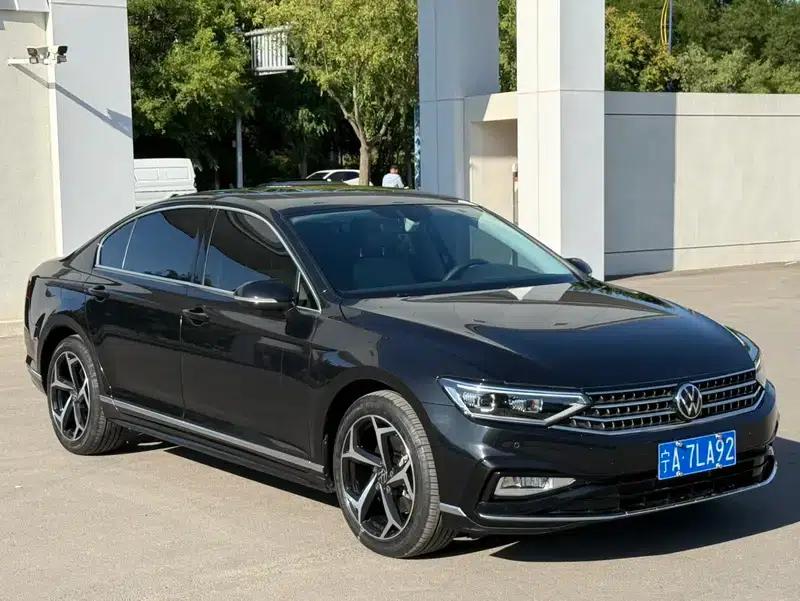 Volkswagen Magotan 2023 2 Millionth Unit Commemorative Edition 330TSI DSG Leading Model — миниатюра 3