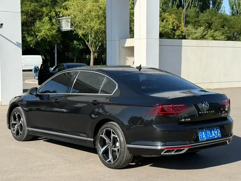 Volkswagen Magotan 2023 2 Millionth Unit Commemorative Edition 330TSI DSG Leading Model — миниатюра 4