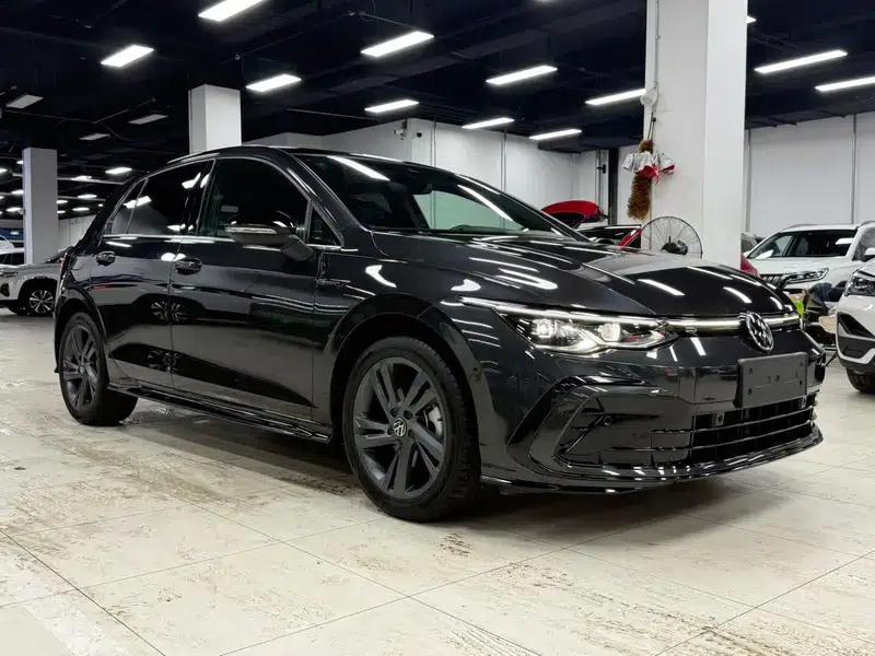 2022 Golf 280TSI DSG R-Line — миниатюра 3