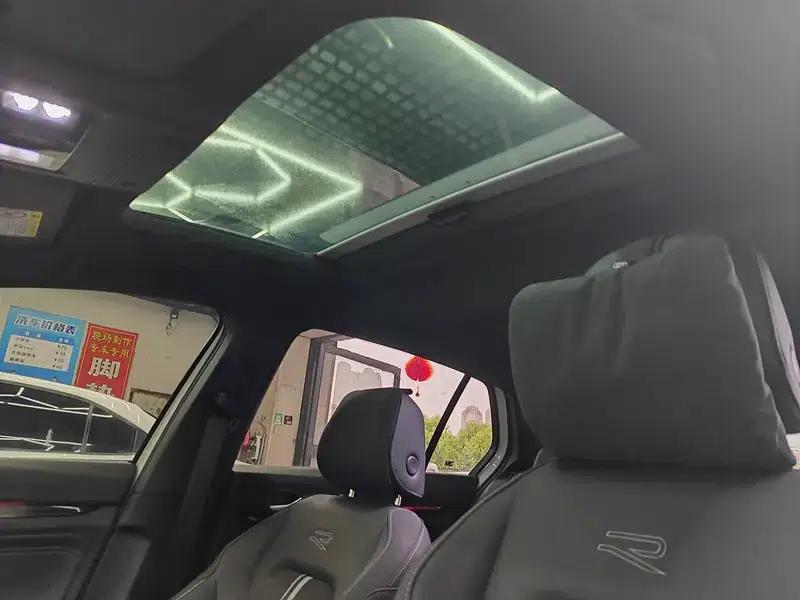 2023 Golf 280TSI DSG R-Line Lite — миниатюра 15