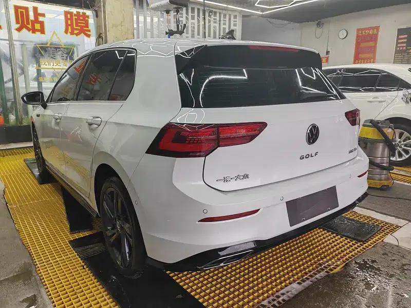 2023 Golf 280TSI DSG R-Line Lite — миниатюра 4