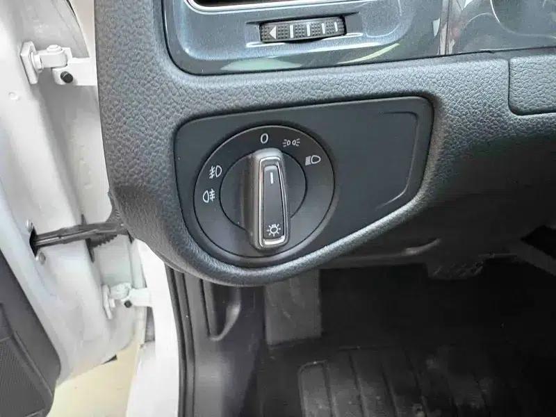 2019 Golf 1.6L Automatic Comfort Edition (China V emission standard) — миниатюра 29