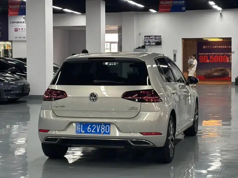 2018 Golf 230TSI Automatic Luxury — миниатюра 5