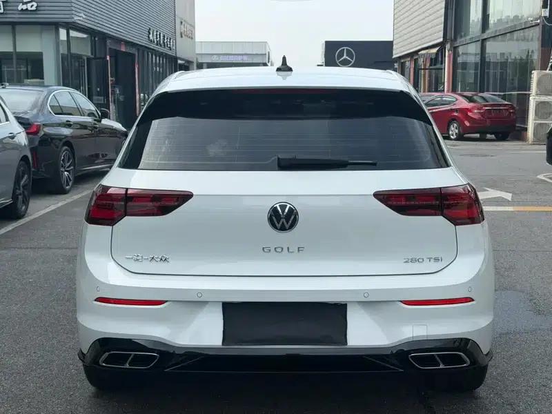2023 Golf 280TSI DSG R-Line Lite — миниатюра 5