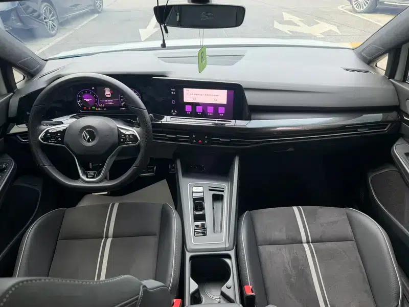 2023 Golf 280TSI DSG R-Line Lite — миниатюра 8