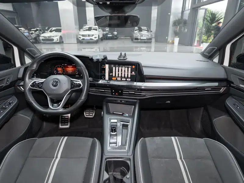 2021 Golf 280TSI DSG R-Line — миниатюра 17